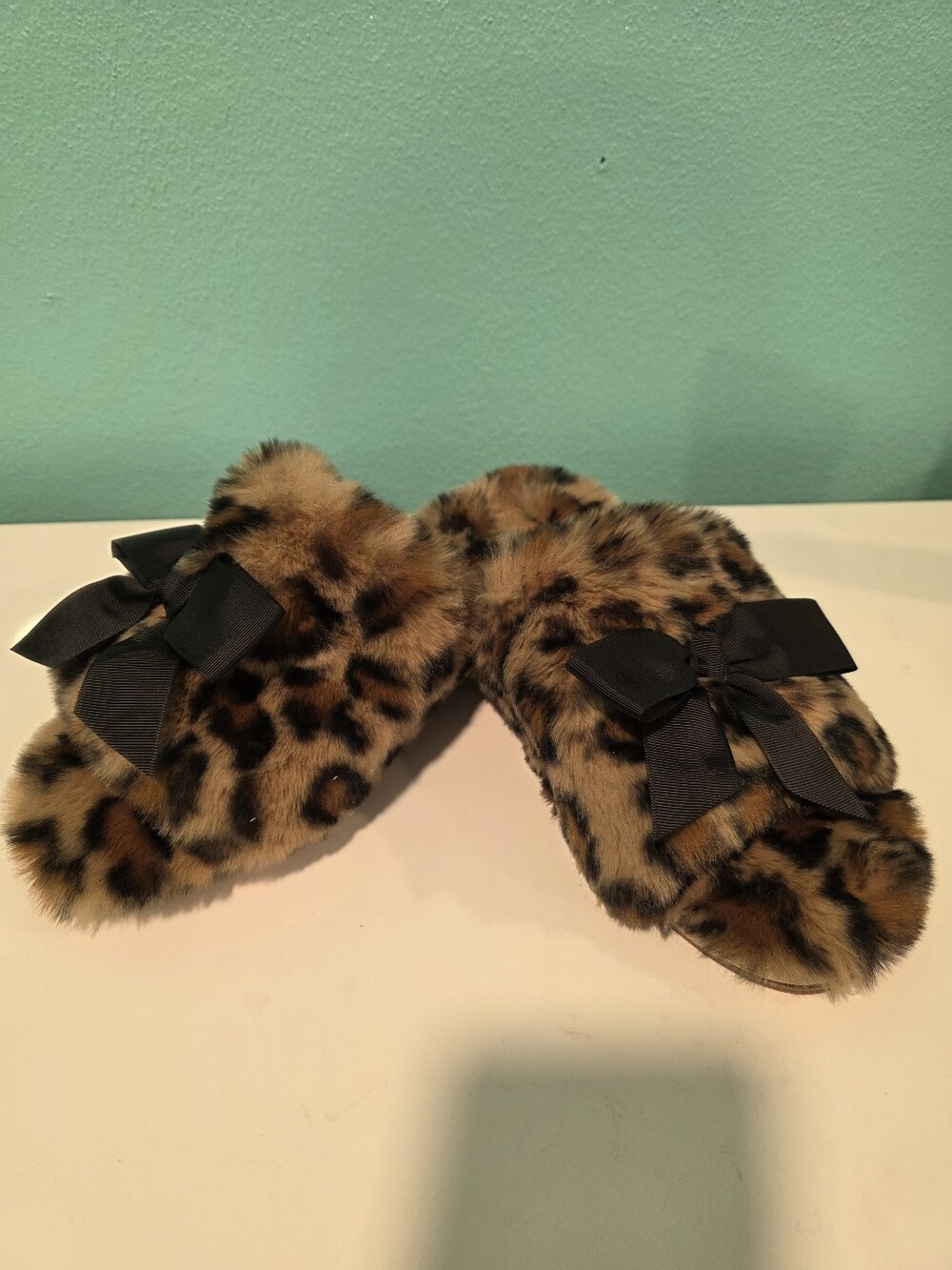 Anthropologie Maeve Faux Fur Leopard Print Slide Slippers with Black Bow Size L